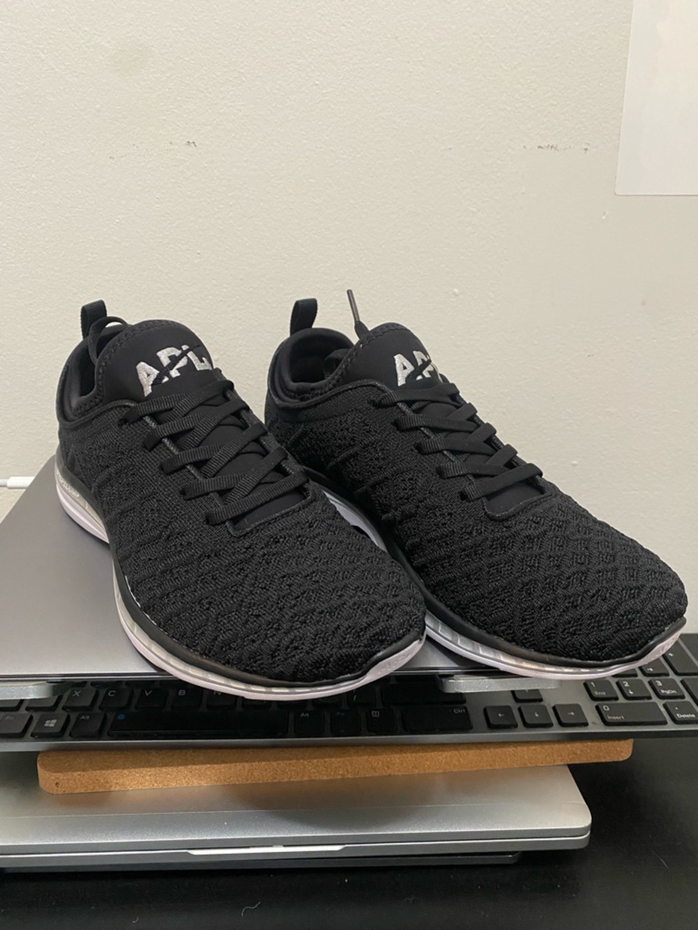 APL Women's Techloom Phantom